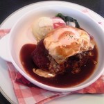 レストラン サンディエゴ - [料理] ビーフシチュー & ハンバーグ (ポーチドエッグ添え) プレート全景♪ｗ