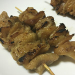 炭火焼き鳥 大山 - 皮、塩