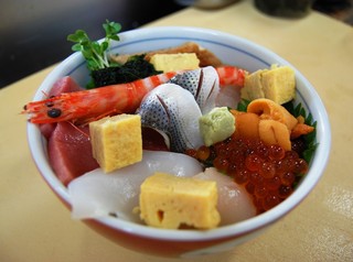 Oofune - 当店おすすめ　海鮮丼（赤だし・茶碗蒸し付）