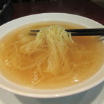 赤坂璃宮 - 麺はこんな感じ