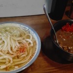 Baseball - かけうどん250円　半カレーライス250円