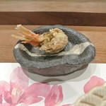 日本料理 潤花 - 牡丹海老　頭の唐揚げ