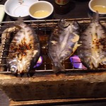 春蘭の宿 さかえや - 干物を焼き焼き