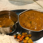 ゼロワンカレー - カレーは2種類