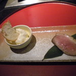 鉄板焼レストラン八景 - 鴨と焼きねぎ・チーズと豆腐のディップ