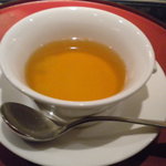 鉄板焼レストラン八景 - 葉山牛のコンソメスープ