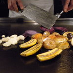 鉄板焼レストラン八景 - お肉のつけ合わせ