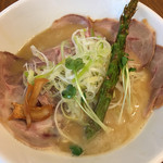 麺 チキンヒーロー - 