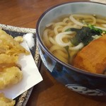 ウドンスタンド五頭 - 冬の天ぷらうどん