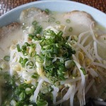あづまラーメン - みそチャーシューもやしラーメンZOOM