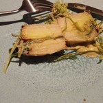 サグラ - ポロネギを縦に切ると