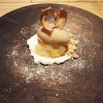 サグラ - リンゴのセミフレッド