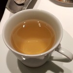 ル・マンジュ・トゥー - ハーブティー（ジンジャー、カルダモン、シナモン、レモングラス、タンポポなど）