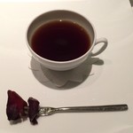 スペシャリテ　鹿のコンソメ