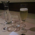 アンティーカ・トラットリーア・ノスタルジーカ - （クリスマスの特別）フランチャコルタのグラス