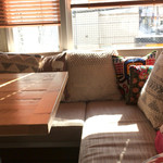 NAAK CAFE  - ソファー席もあり