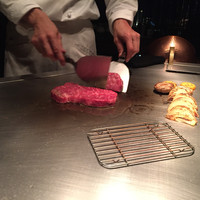 ステーキハウス ミディアムレア - 