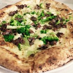 ピッツァ（サルシッチャ ブロッコロ）