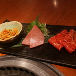 よろにく - せんまいの辛み和え、フィレミニオン、かめのこ