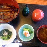 Oshokujidokoro Uchiyama - [料理] 鰻丼セット 全景♪ｗ