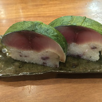 佳肴岡もと - この鯖寿司美味しかったな〜！
                また食べたい(*^^*)