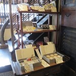 蕎麦の実 よしむら - レジ横の物販