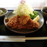 Tonkatsu San Nambou - ロースとんこつ定食