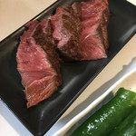 肉山 - 