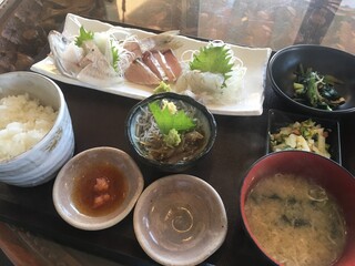 神奈川 潮香る美味しさ 海鮮ランチ10選 食べログまとめ 神奈川 潮香る美味しさ 海鮮ランチ10選 食べログまとめ
