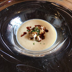 コルク - カリフラワーのスープ。