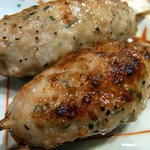 ちゃ味鶏 - この自家製つくねは今まで食べた中で一番かも知れません。 ナンコツ、大葉を練りこんで、渋い味付けなんですよ。 もう、私の大好きな味でした。 何だか、美味しい！！を連発するスイッチを入れられました。