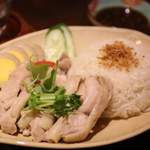 ナシチャンプル専門店 Bunga bulan