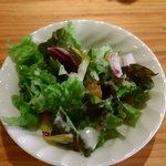 Kumano - ランチのサラダ