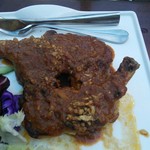 MADEIRA PORTUGUESE RESTAURANT - 「アフリカンチキン」。