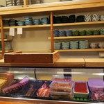 魚正 - ネタが豊富です