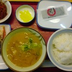 彦根平田町食堂 - 平田食堂の朝食セット(焼鮭･豚汁･海苔･きんぴらごぼう･漬物)￥500他何種か有り