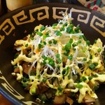 麺恋 佐藤 澄川本店 - チャーマヨ丼\400