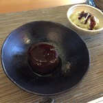 61911373 - 前菜の大根の煮物。