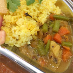 ジンジャー・ドット・トーキョー - 野菜とココナッツのカレー