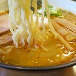 煮干らぁめん なかじま - 辛い味噌の麺