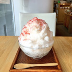おちゃのこ - いちごミルク氷