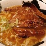 莉心 - パーコー麺