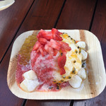 Island Vintage Shave Ice - こんな皿で提供されます
