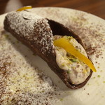 バール ェ トラットリア ピュ ルンゴ - カンノーリ（カンノーロ）