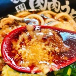 肉肉うどん - 早速お出汁を頂いてみれば～醤油ベースの関東風な感じながら柔らかさがあり肉肉の甘味が出汁に出ておりやっぱり好きかも♡