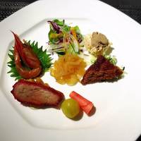 中国料理 翡翠宮 - 