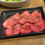 Yakiniku Tombi - 