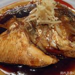 魚ごころ 季魚喜人 - 鯛のかぶと煮