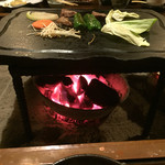 宿房 あそ - 肥後牛を陶板で焼きます