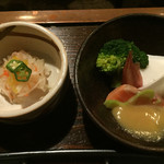 宿房 あそ - ウドと胡麻豆腐の酢味噌
      ダイコンの酢物